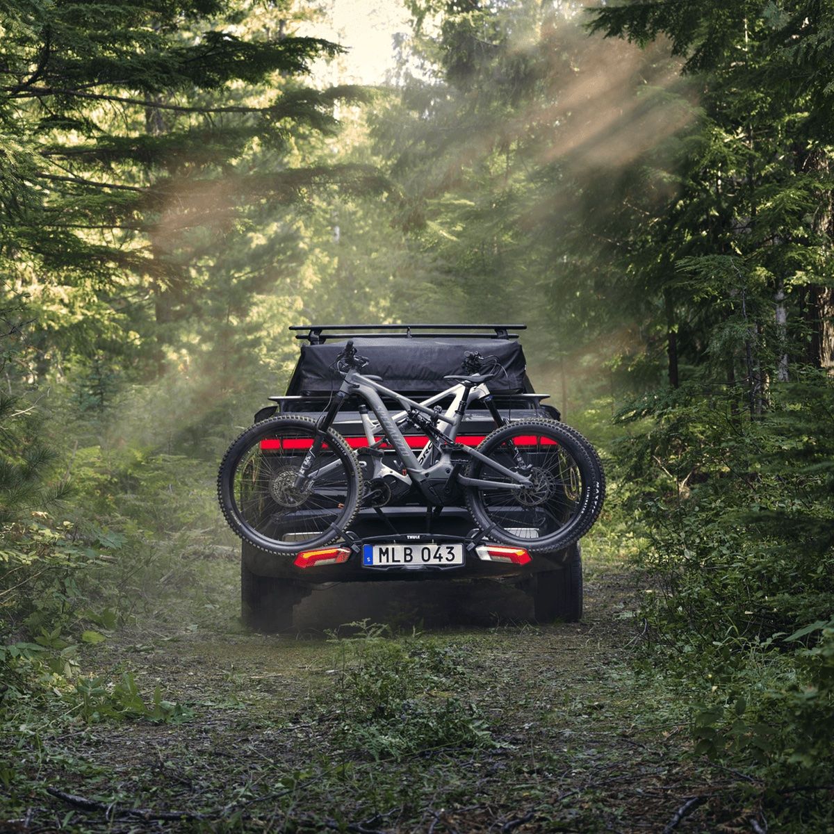 Thule Epos 2 Bike 13 pin view 3