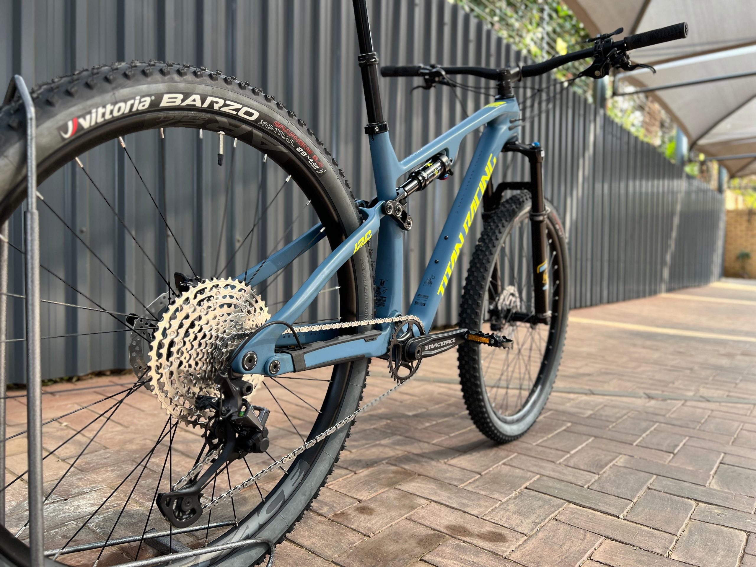 Titan Cypher SE Comp Carbon (120mm) view 3