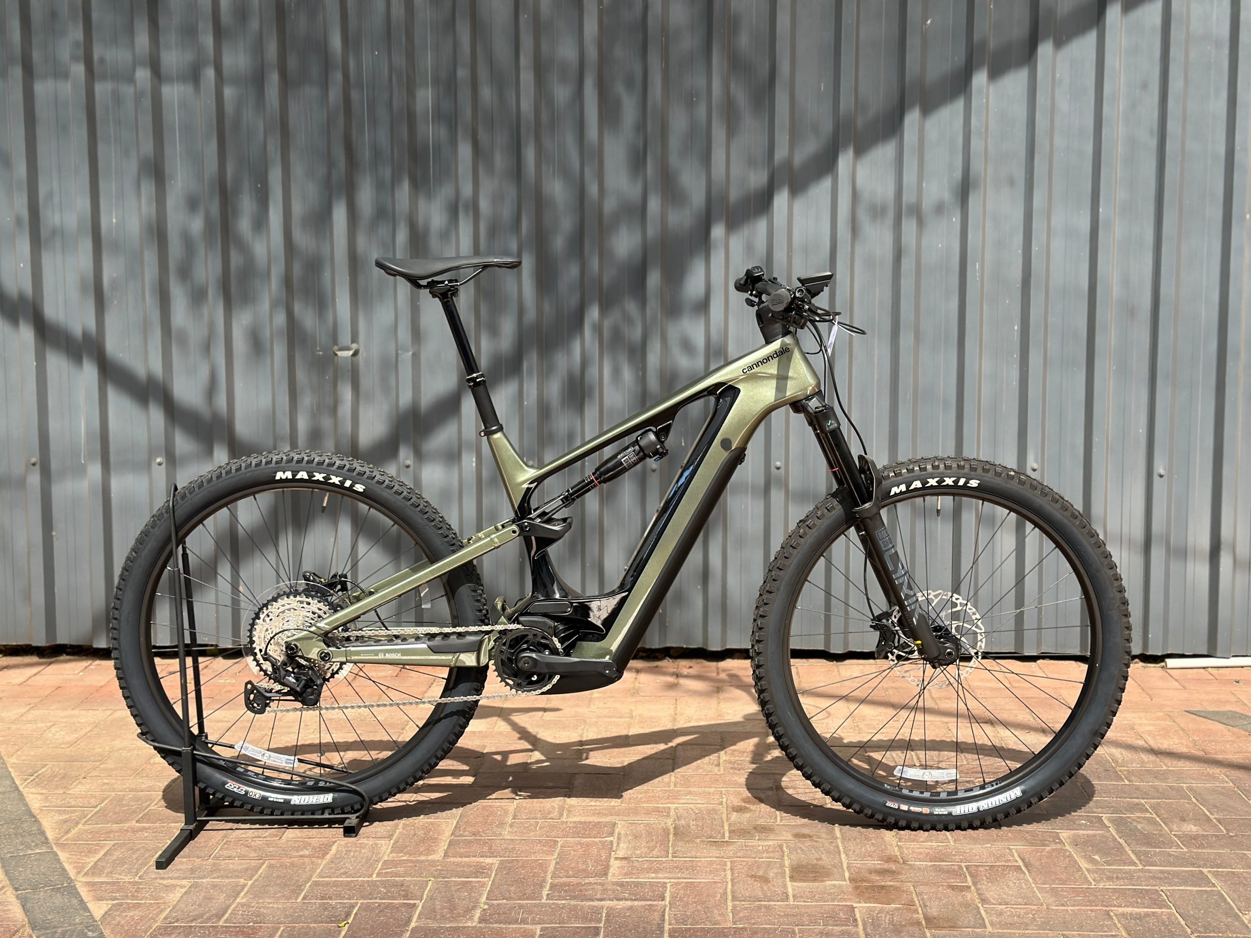 Cannondale Moterra Neo 2 Carbon E-Bike view 2