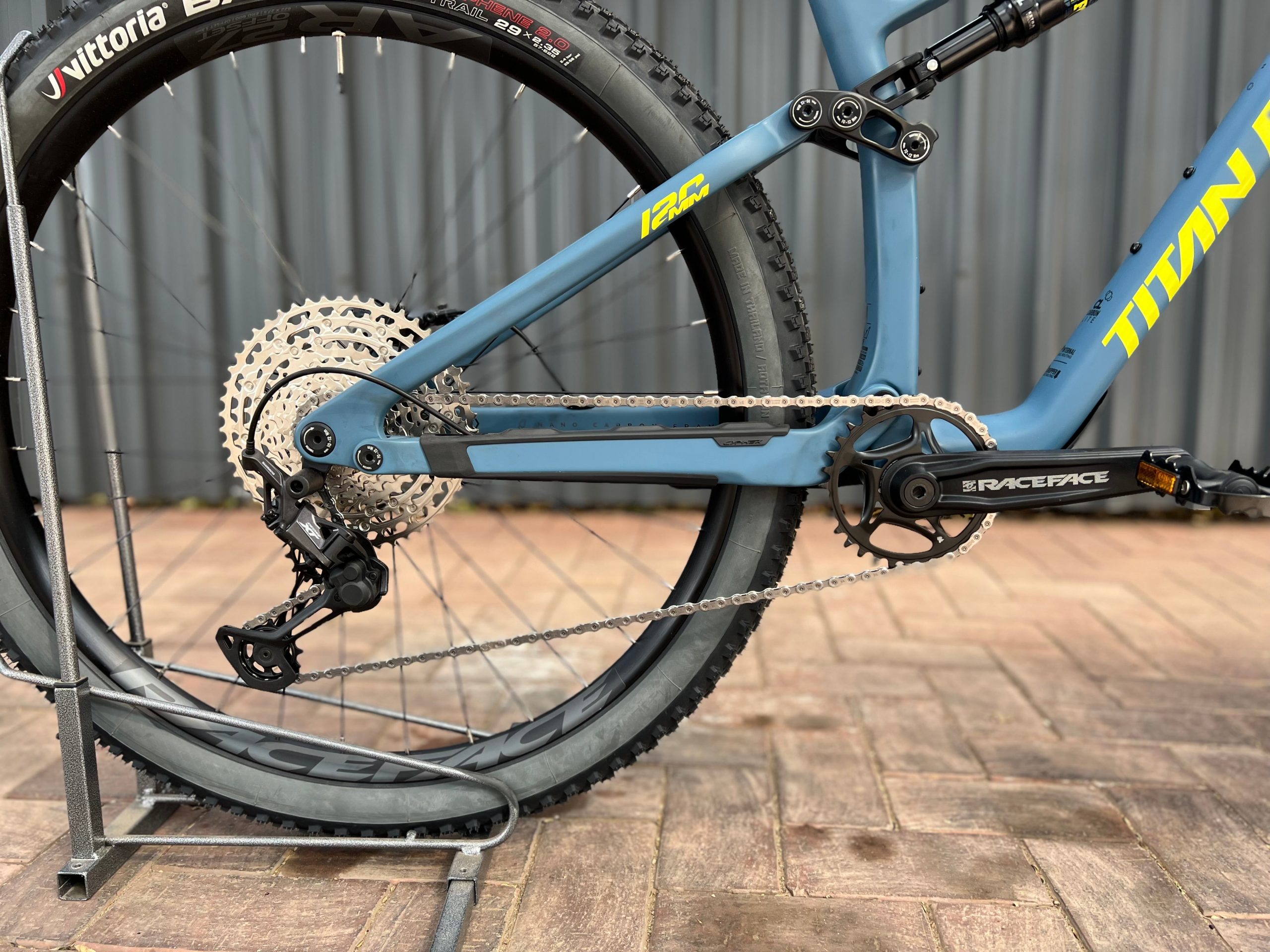 Titan Cypher SE Comp Carbon (120mm) view 4