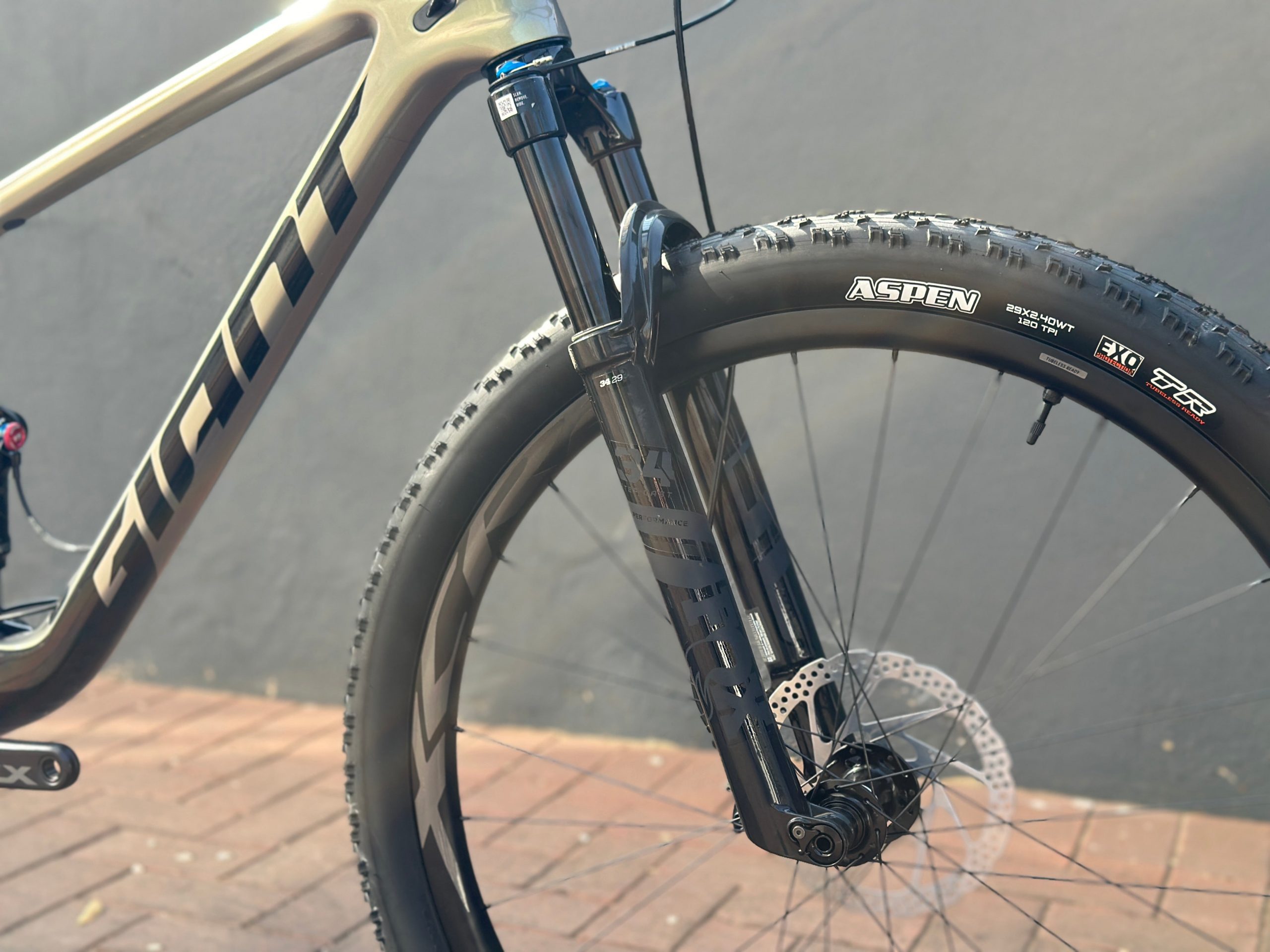 Giant Anthem Advanced 2 (2024) - Image 6