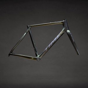 ALPE D'HUEZ X FRAMESET