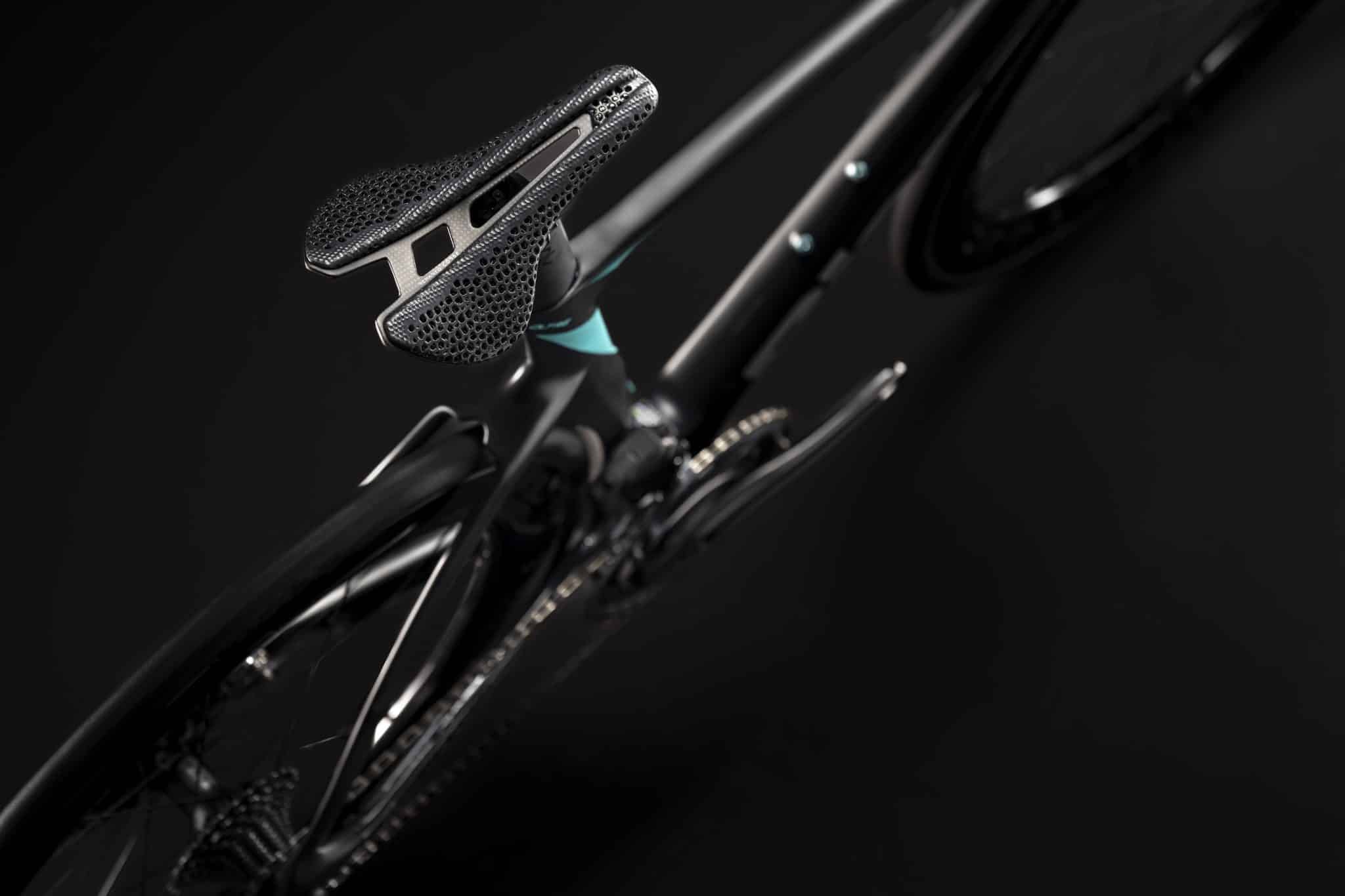 Bianchi OLTRE RC Dura Ace Di2 view 2