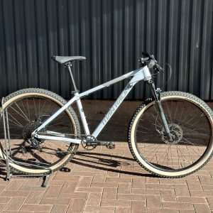 Titan Rogue Dash SX (2024)