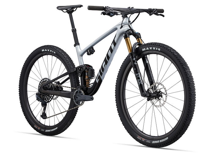 Giant Anthem Advanced Pro 1 Carbon (2023) view 2