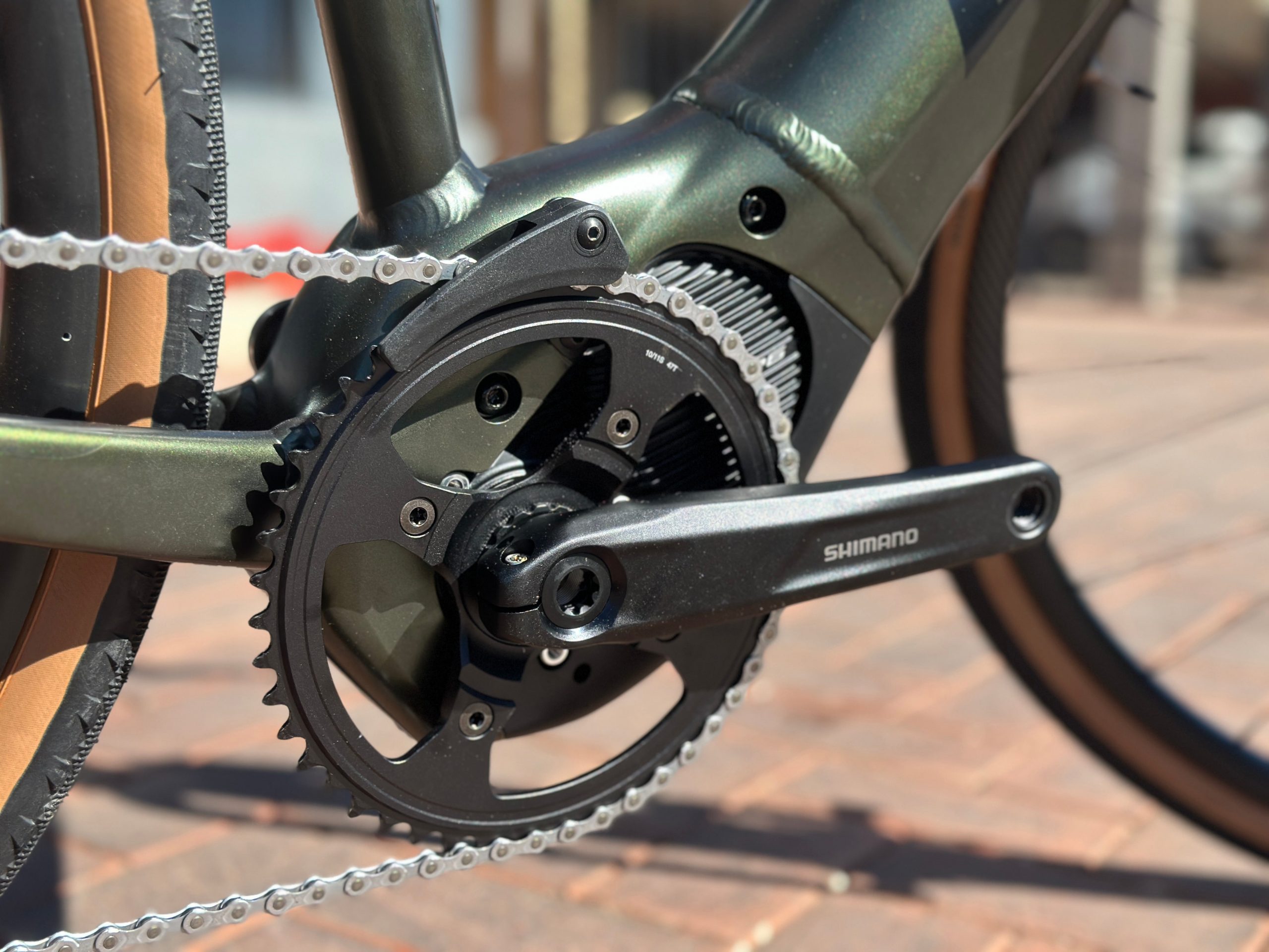 Giant Revolt E+ 1 Gravel E-Bike (2024) view 4