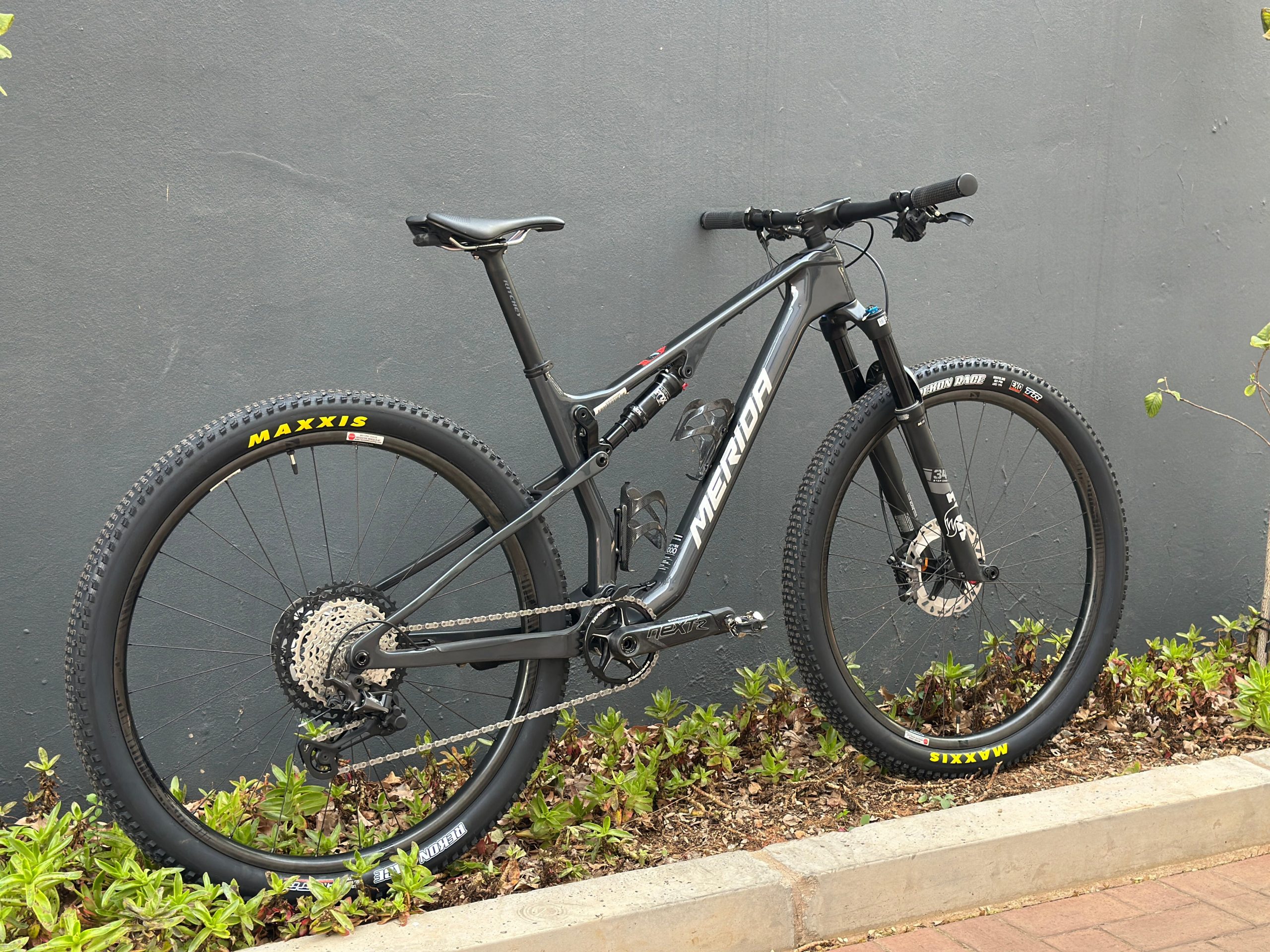 Merida Ninety Six 7000 (2023) view 2