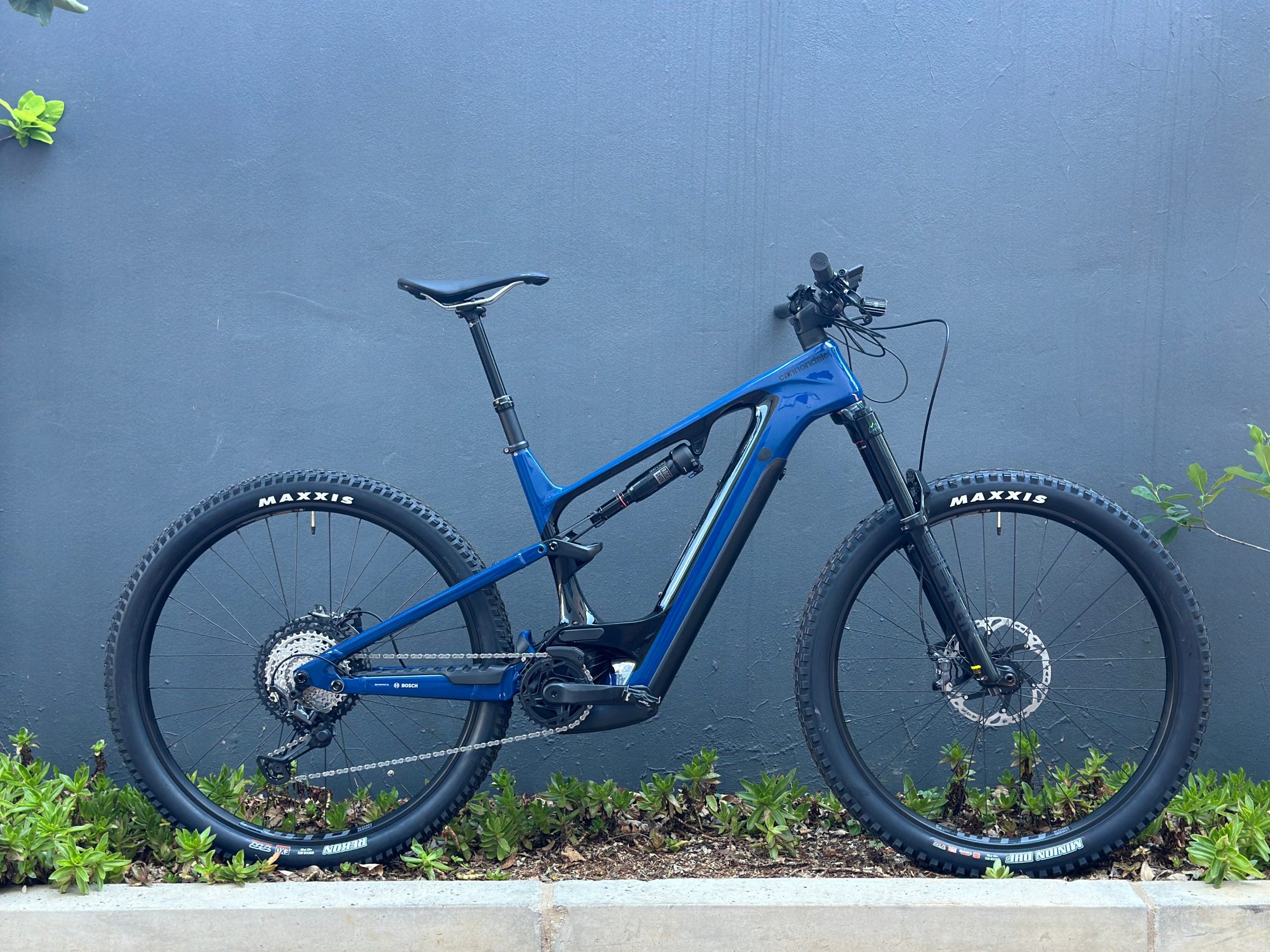 Cannondale Moterra Neo 1 Carbon (2024) view 2