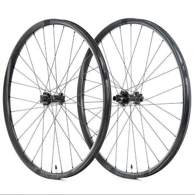 Industry Nine Hydra Enduro S Carbon MTB Wheelset view 2