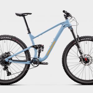 Titan Skyrim Expert (2024)