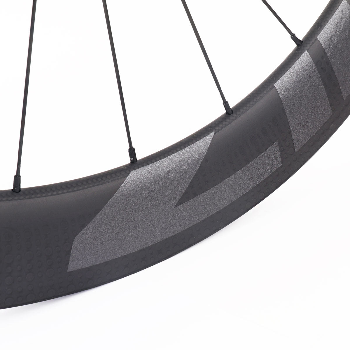 ZIPP 404 Firecrest Wheelset - 28" | Carbon | Hookless | Centerlock - 12x100mm | 12x142mm - black view 4